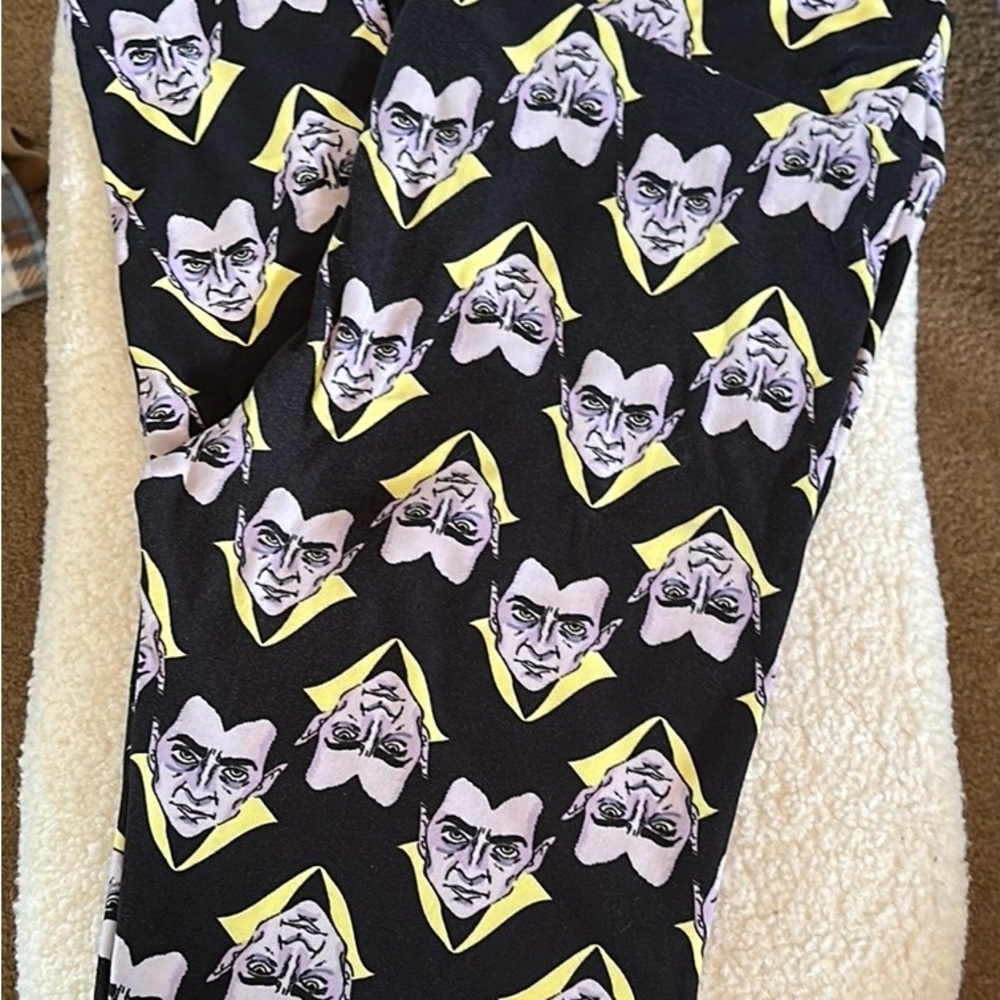 Vampire Print Black and Yellow Leggings